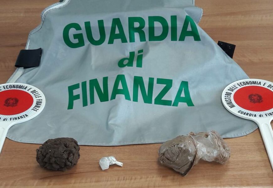 Sequestro di droga in via Garibaldi a Parma, 4kg di sostanza stupefacente