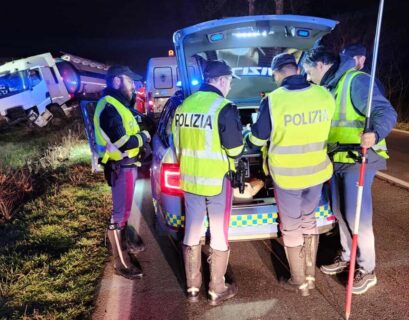 Incidente sulla via Emilia, autotrasportatore 60enne morto sul colpo