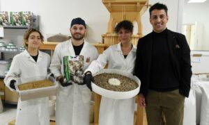 Nutrinsect ufficialmente autorizzata