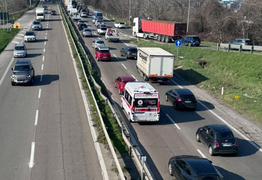 Continuano proteste a Parma