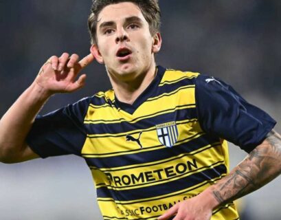 Il Tardini applaude il Parma contro il Lecco, un 4-0 fra Bernabé, Mihăilă e Camara: fruttano i rinnovi del club