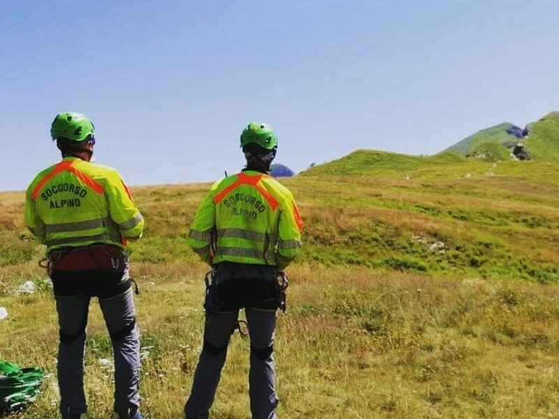 Coppia di escursionisti dispersi a Lagoni: recuperati da Soccorso Alpino e Vigili del Fuoco